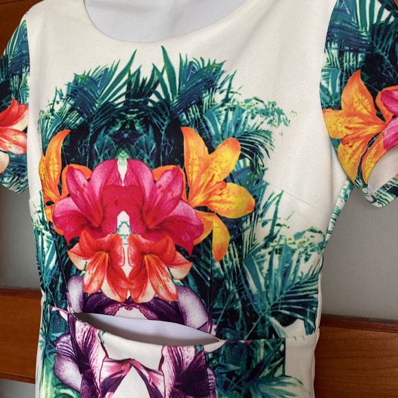 🍒 D’GACI Floral Dress!!! - Picture 7 of 16